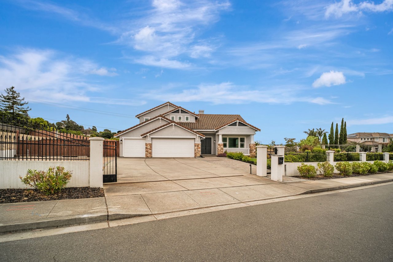 25389 Old Fairview Ave
