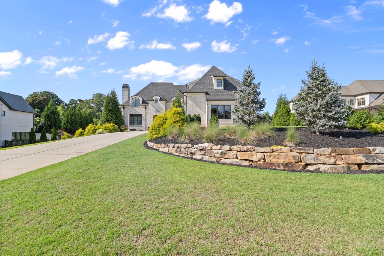  10160 Cedar Ridge Drive