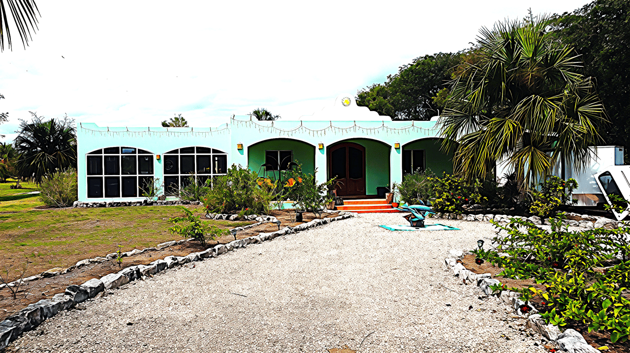 Waterview Villa steps away from 9 hole golf course and the Caribbean Sea