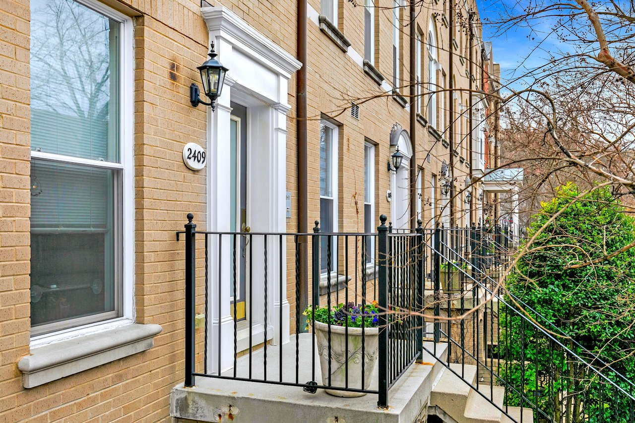 2407 20Th St NW Unit #1096, Washington, DC 20009