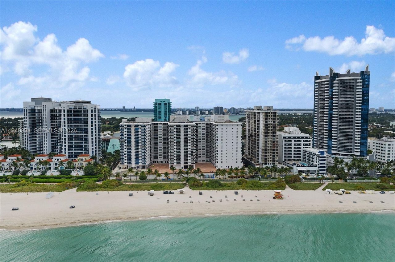 Maison Grande Condo, Unit 509