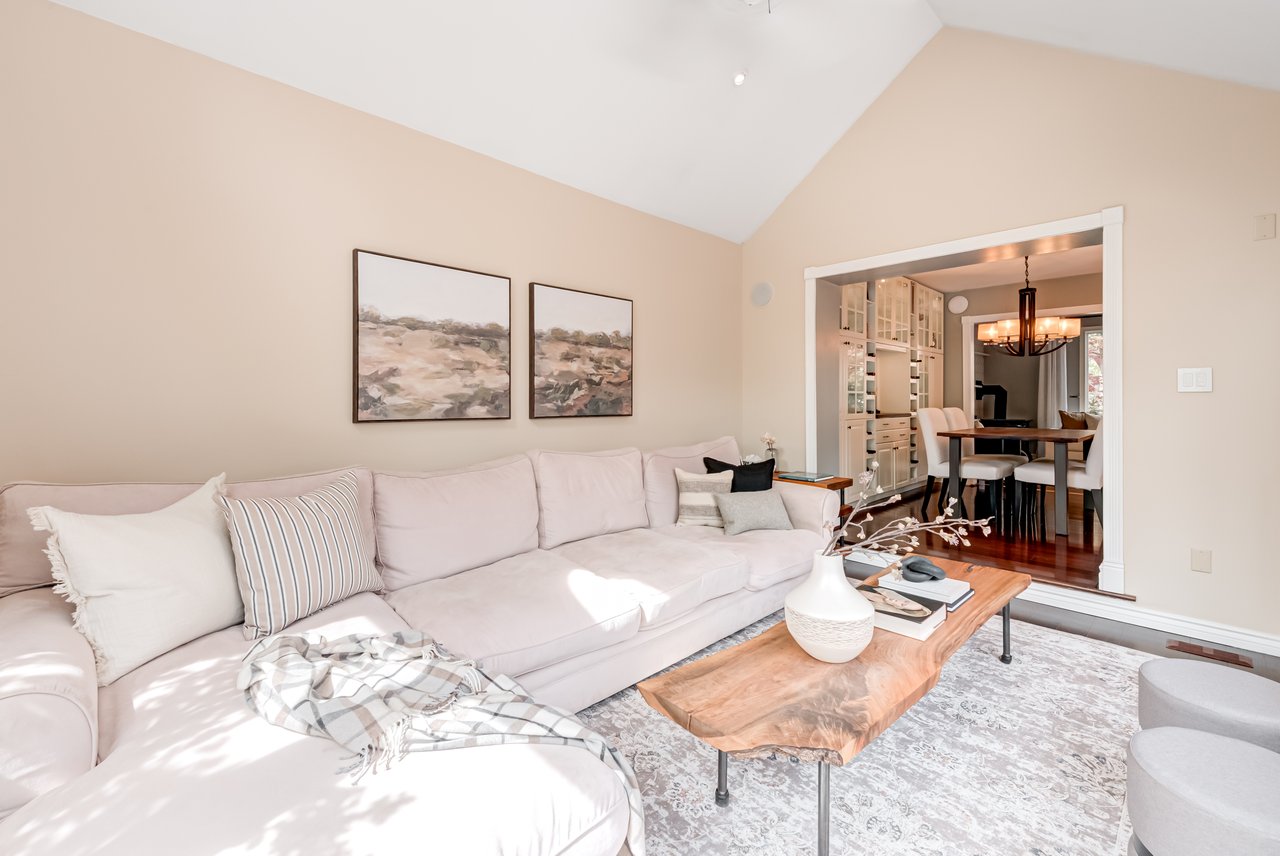 22 Worthington Cres - a Gem in Bloor West Village