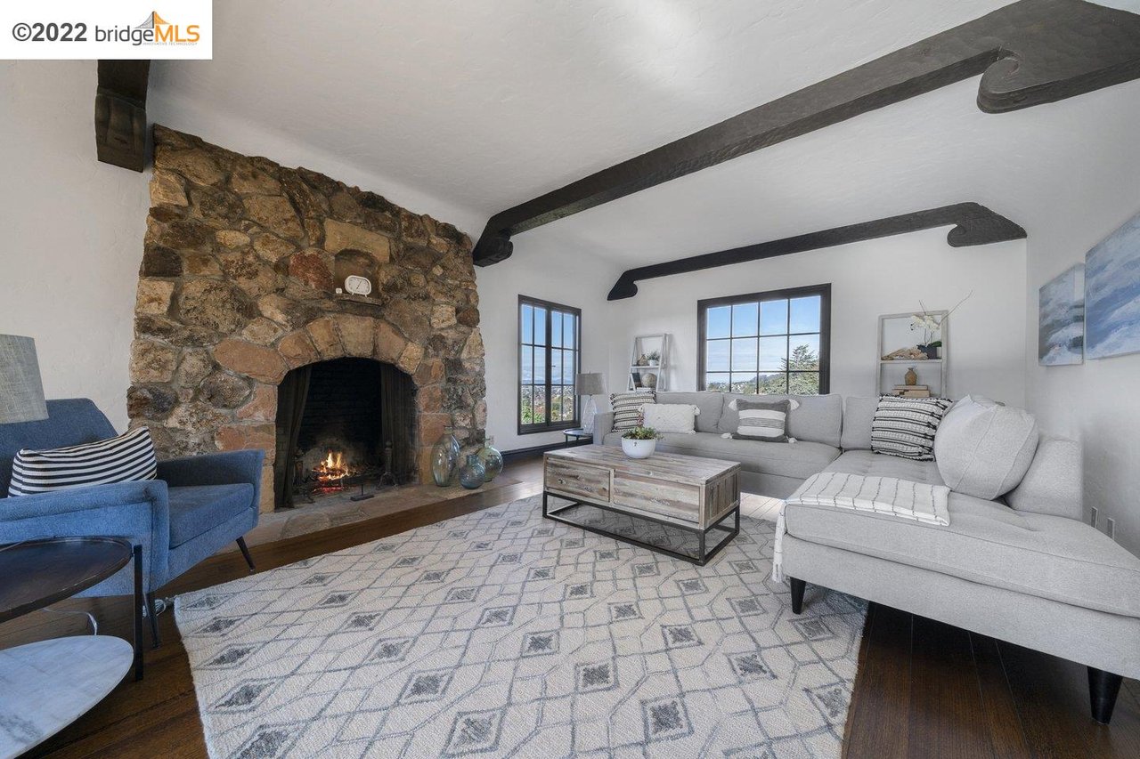 1665 Thousand Oaks Blvd