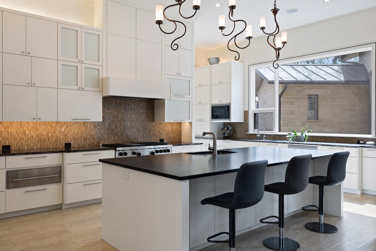 12028 Kirkland Ct