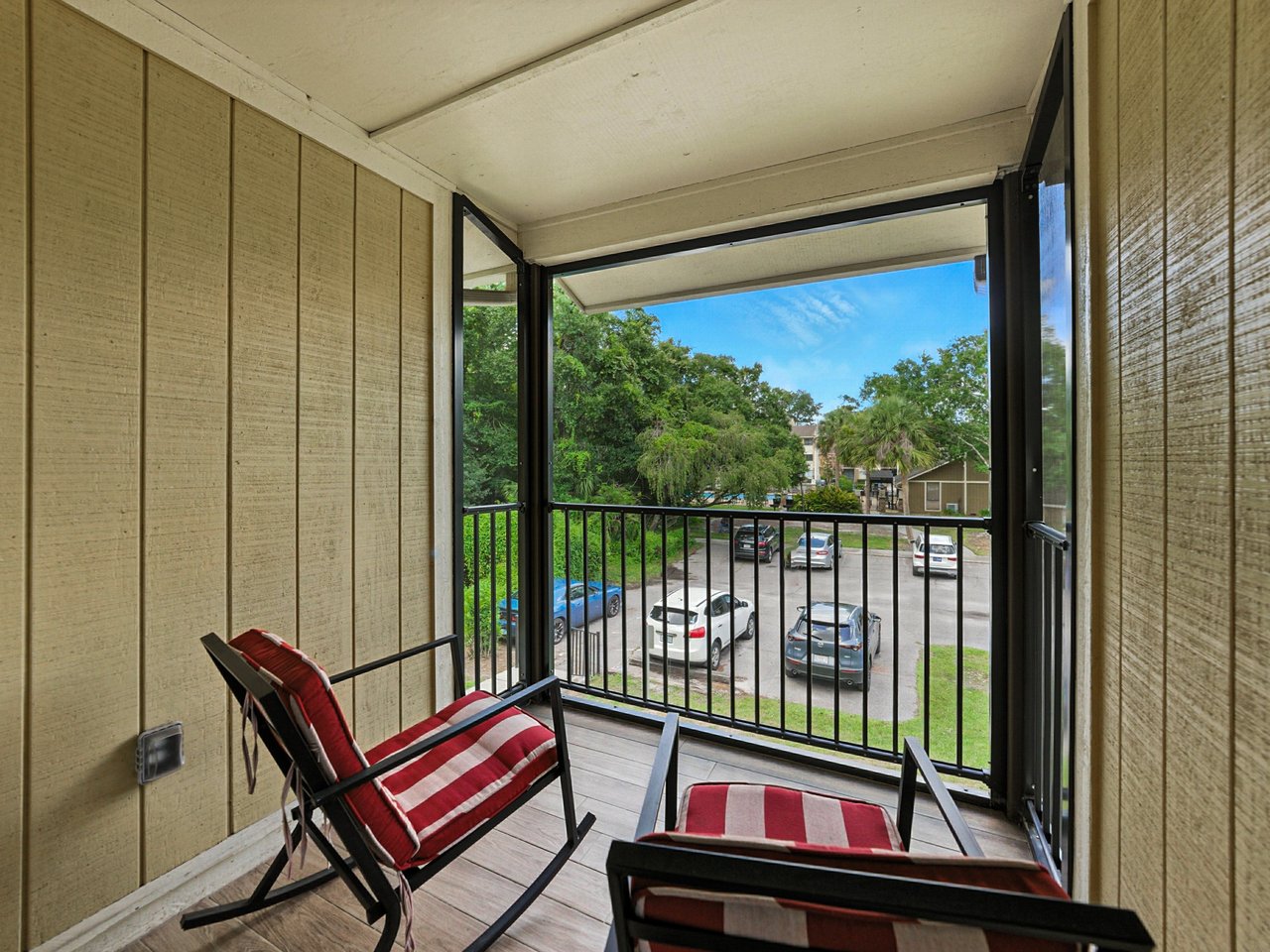 13285 Arbor Pointe Circle #202