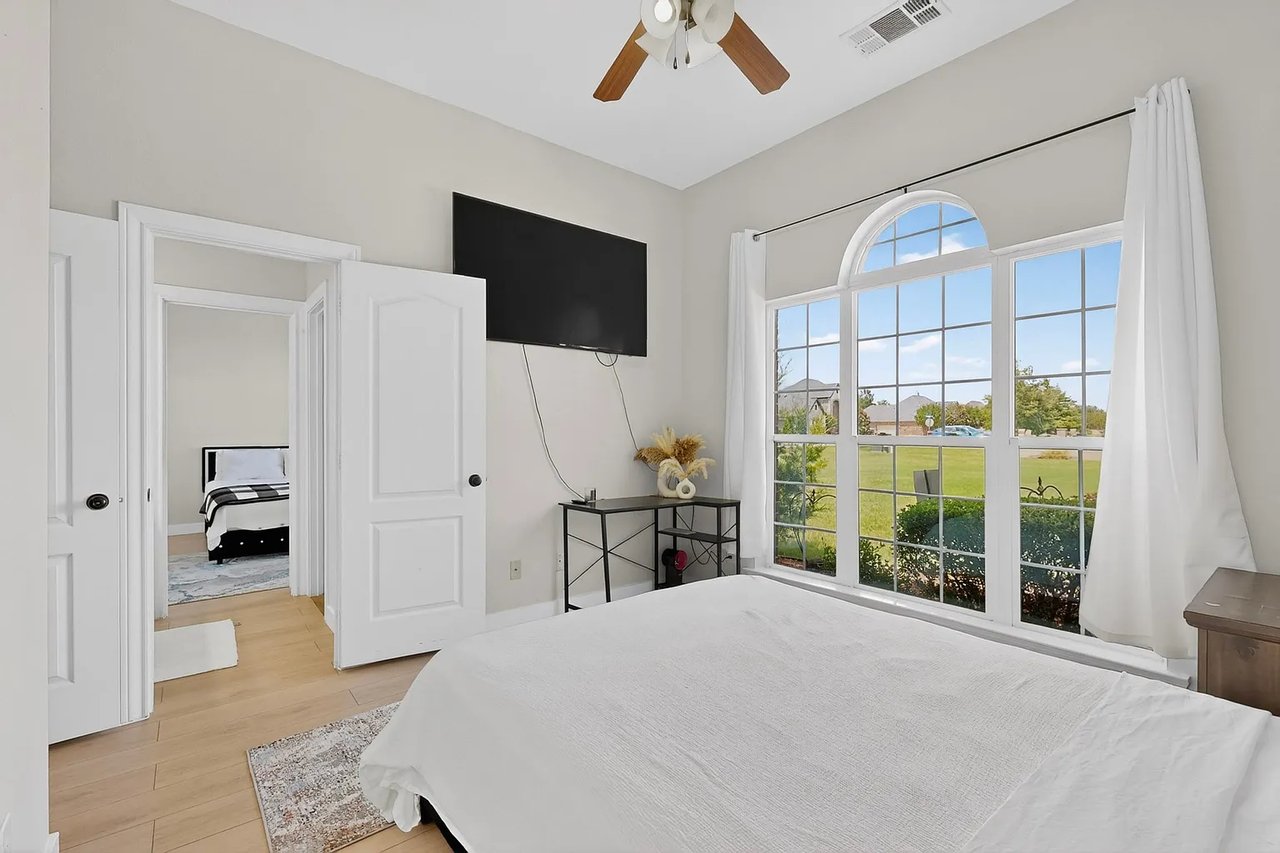 15144 Delaney Lane