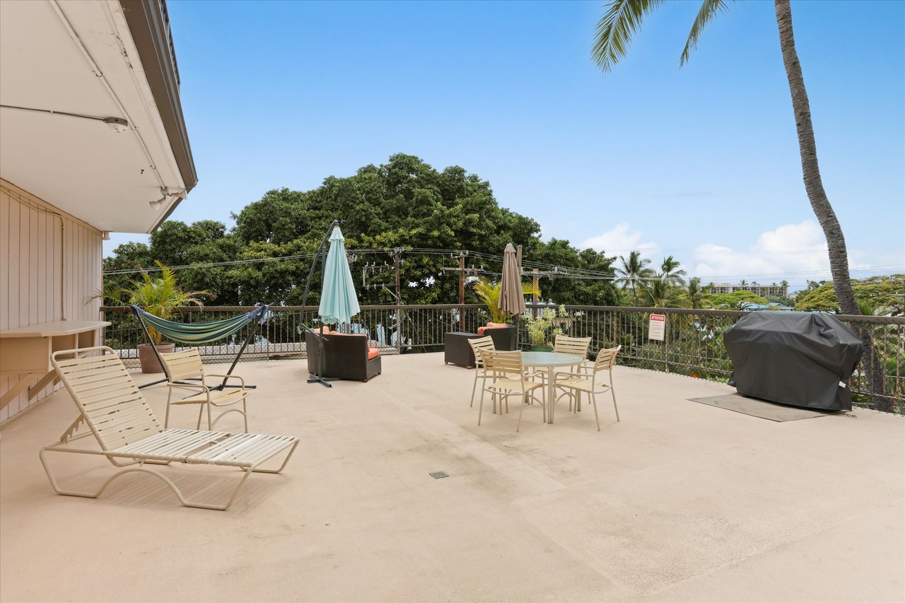 Kona Plaza #315