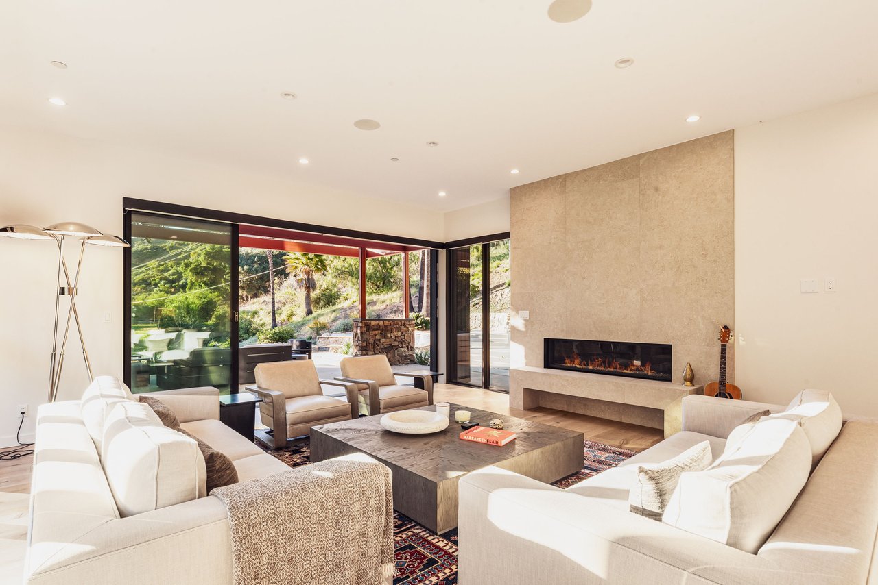 Extraordinary Modern Farmhouse 