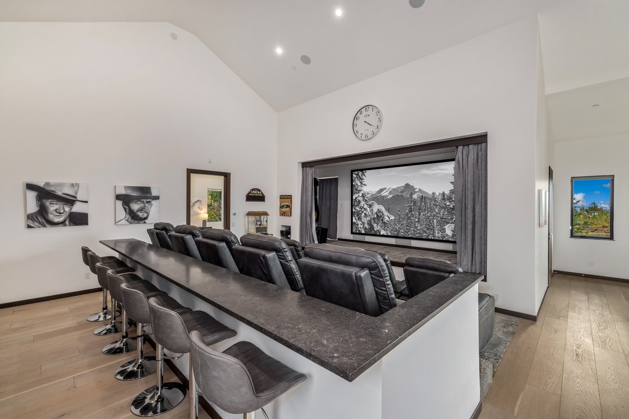 31 Taylor Creek Court