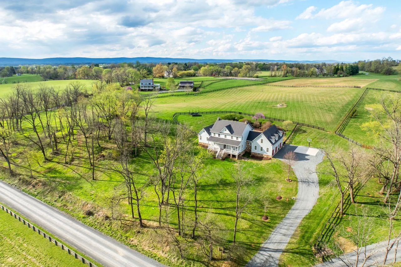 Paeonian Springs