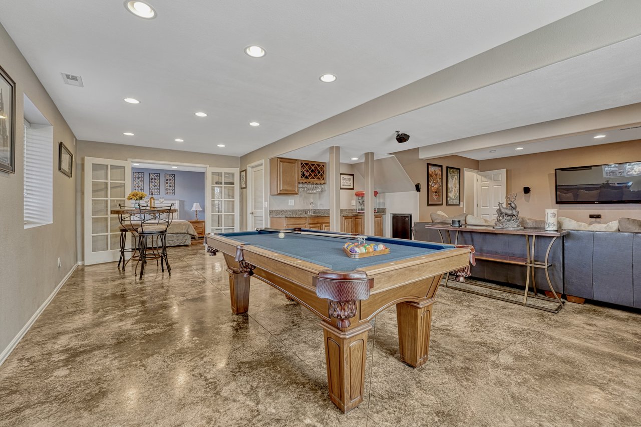 20220 E Elk Creek Drive