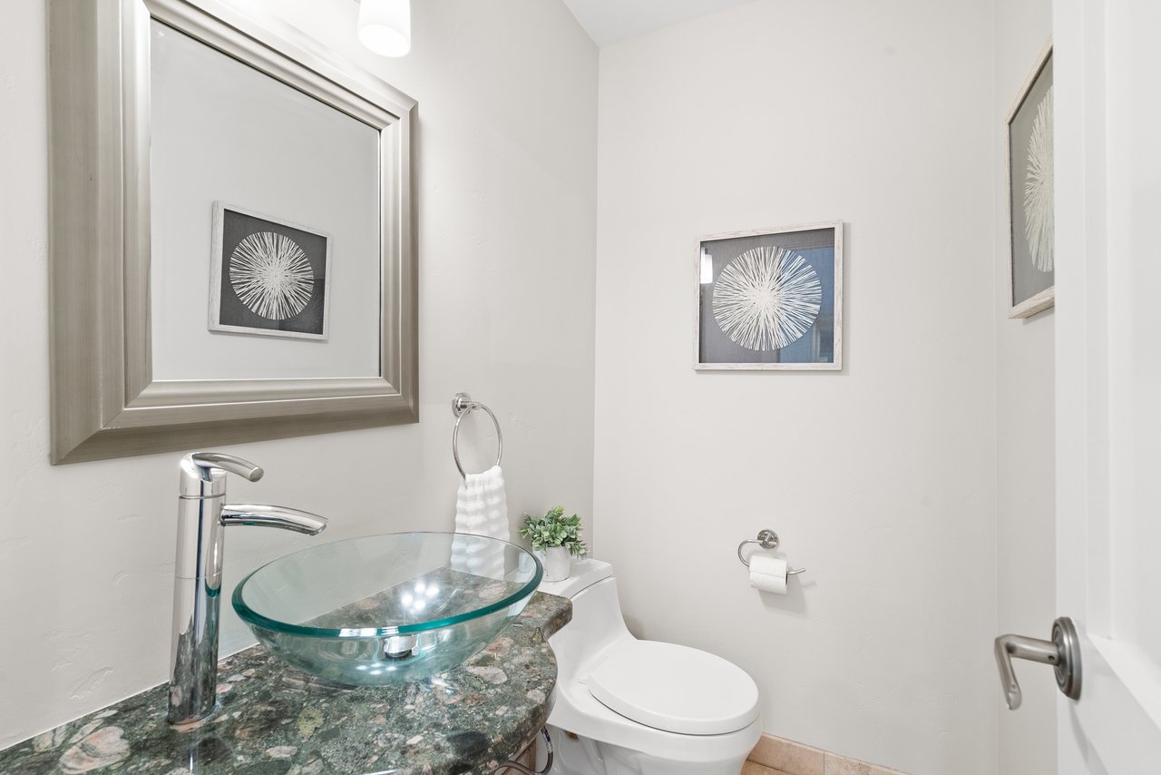 247 Marchmont Dr