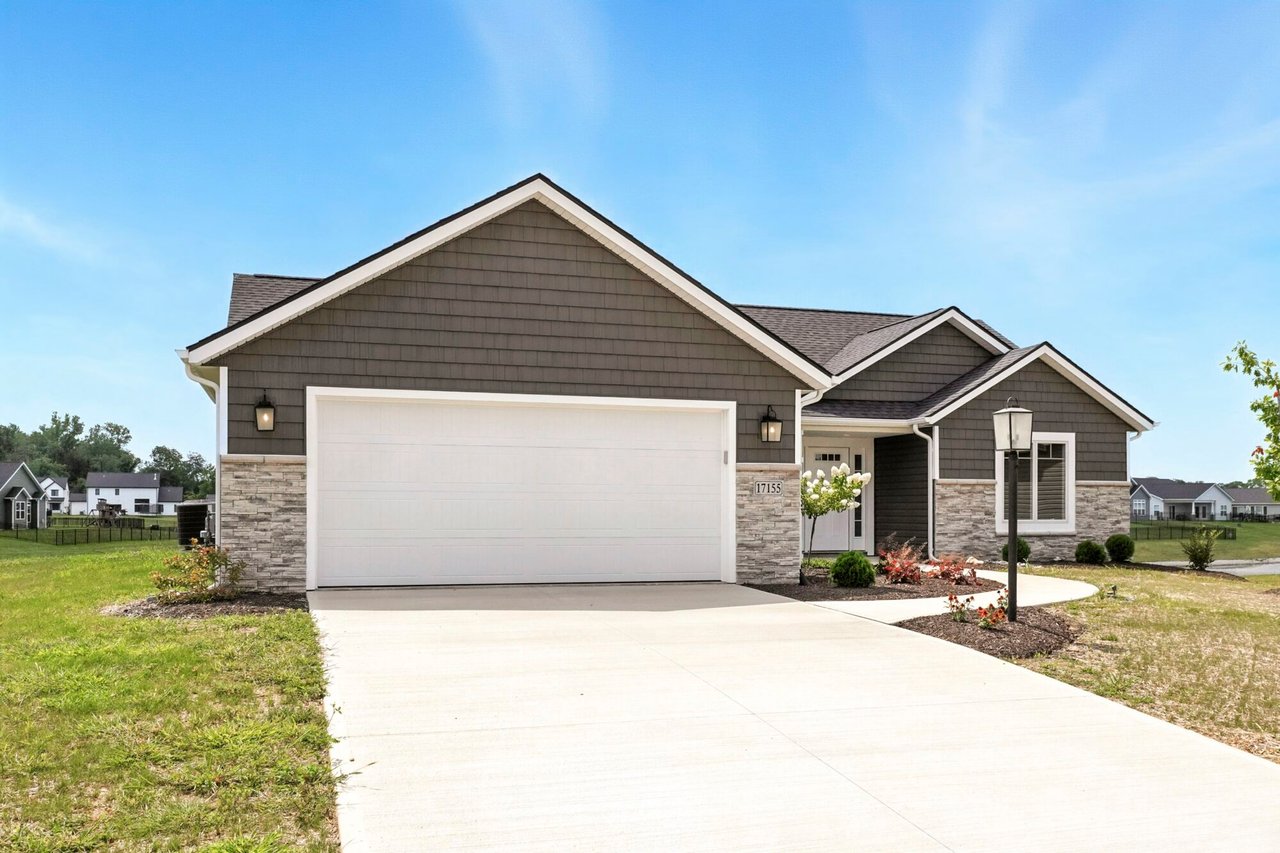 17155 Carrollton Ct