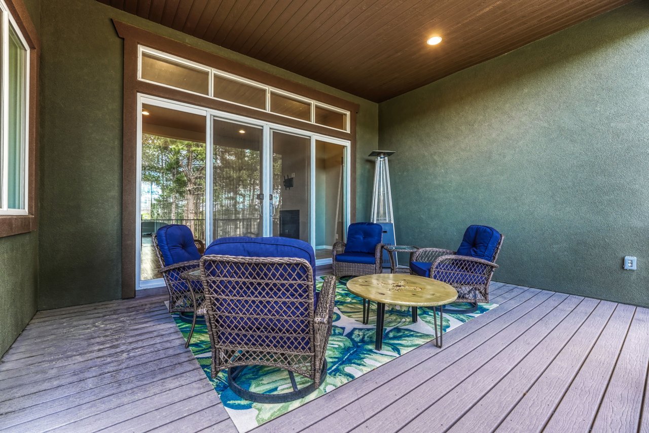 16044 Sunrise Glory Lane