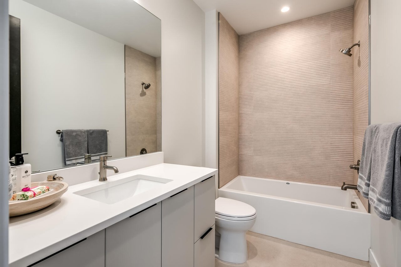 3339 Bryant Street Potter Highlands