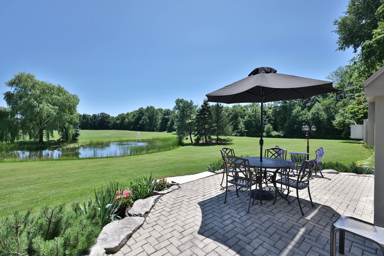1270 1 Side Road, Burlington