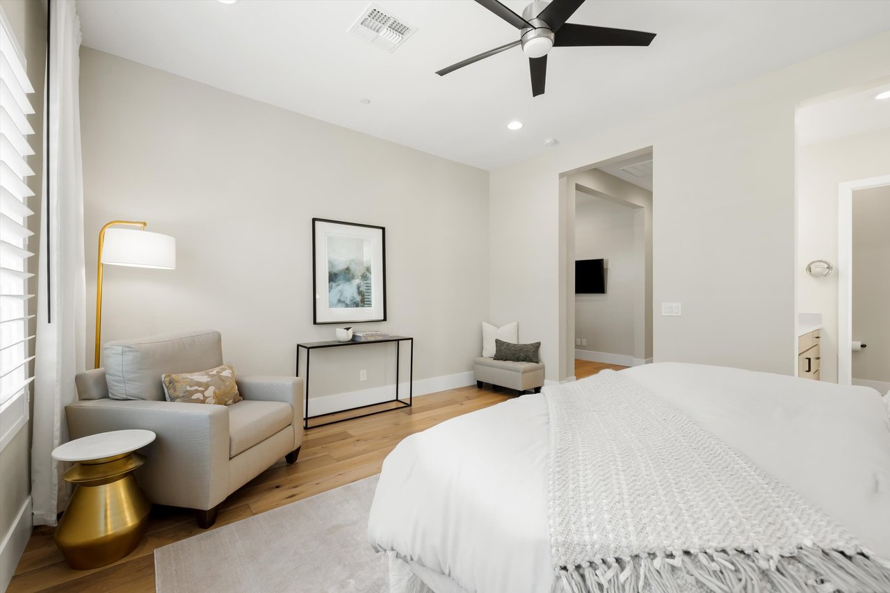 13114 E JUAN TABO Road