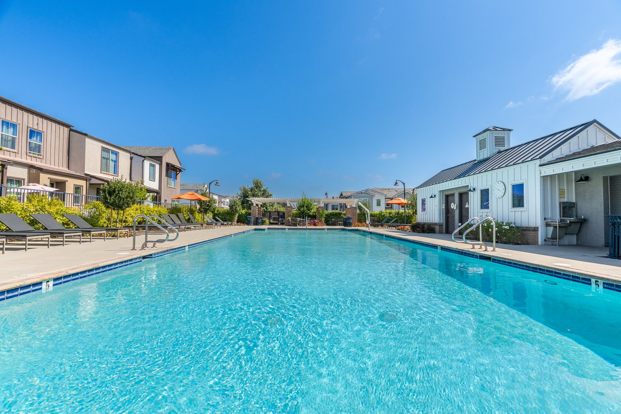 310 Farmhouse Drive 4