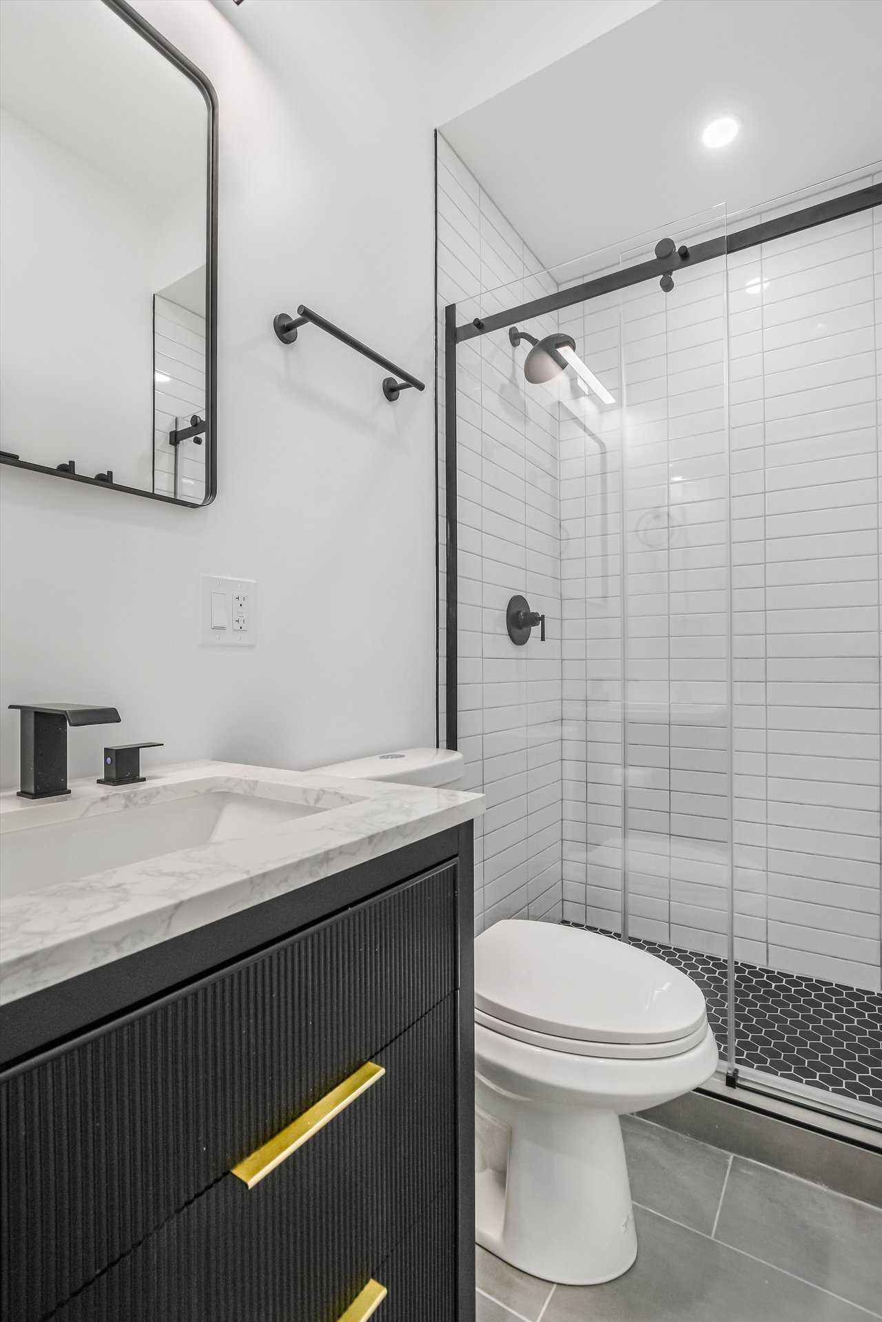 1114 n Wolcott 