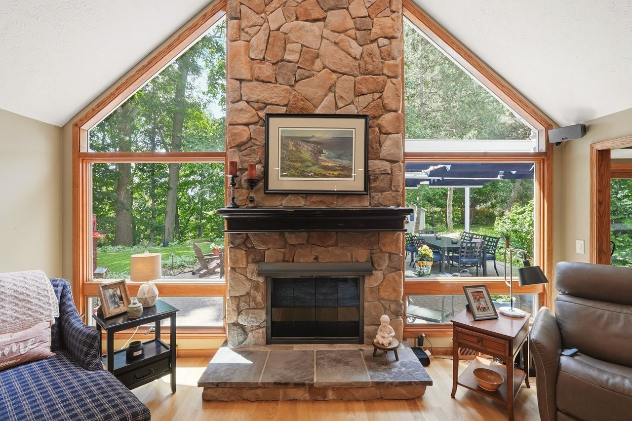 Stunning Metropark Retreat