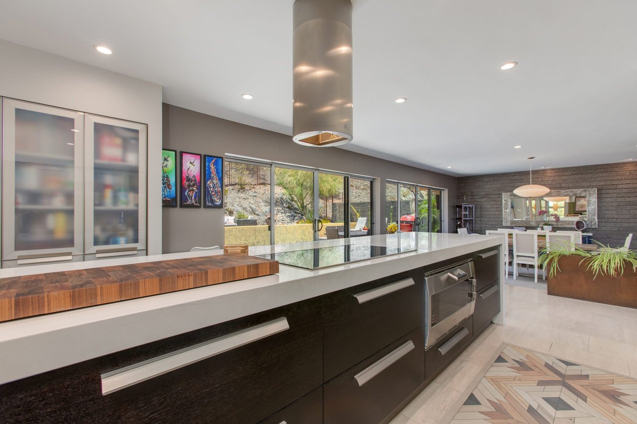 2230 E Belmont Avenue