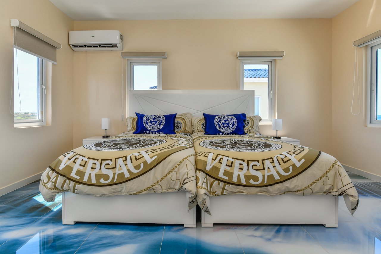 Savaneta 222 Villa 2