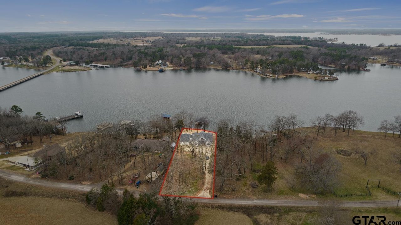 208 County Road 2129