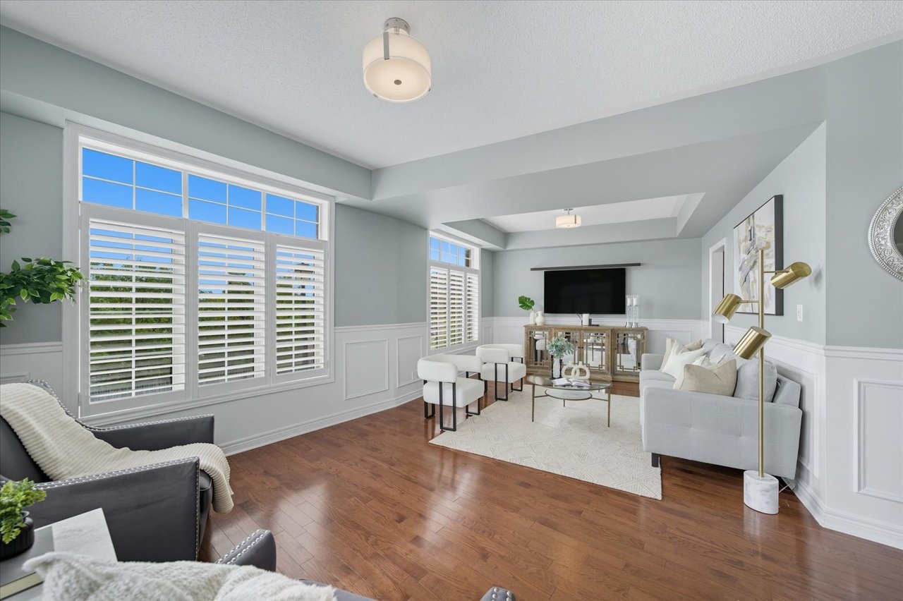 #23 - 20 Greensborough village Circ