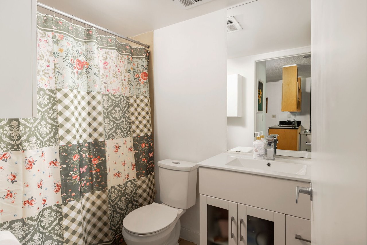 397 Front Street #605