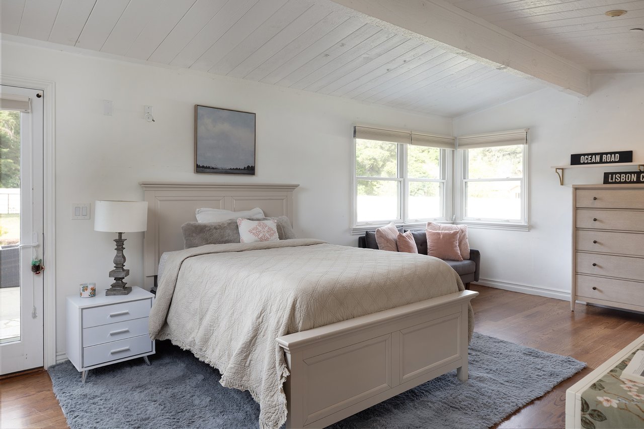 Carmel Valley Country Living