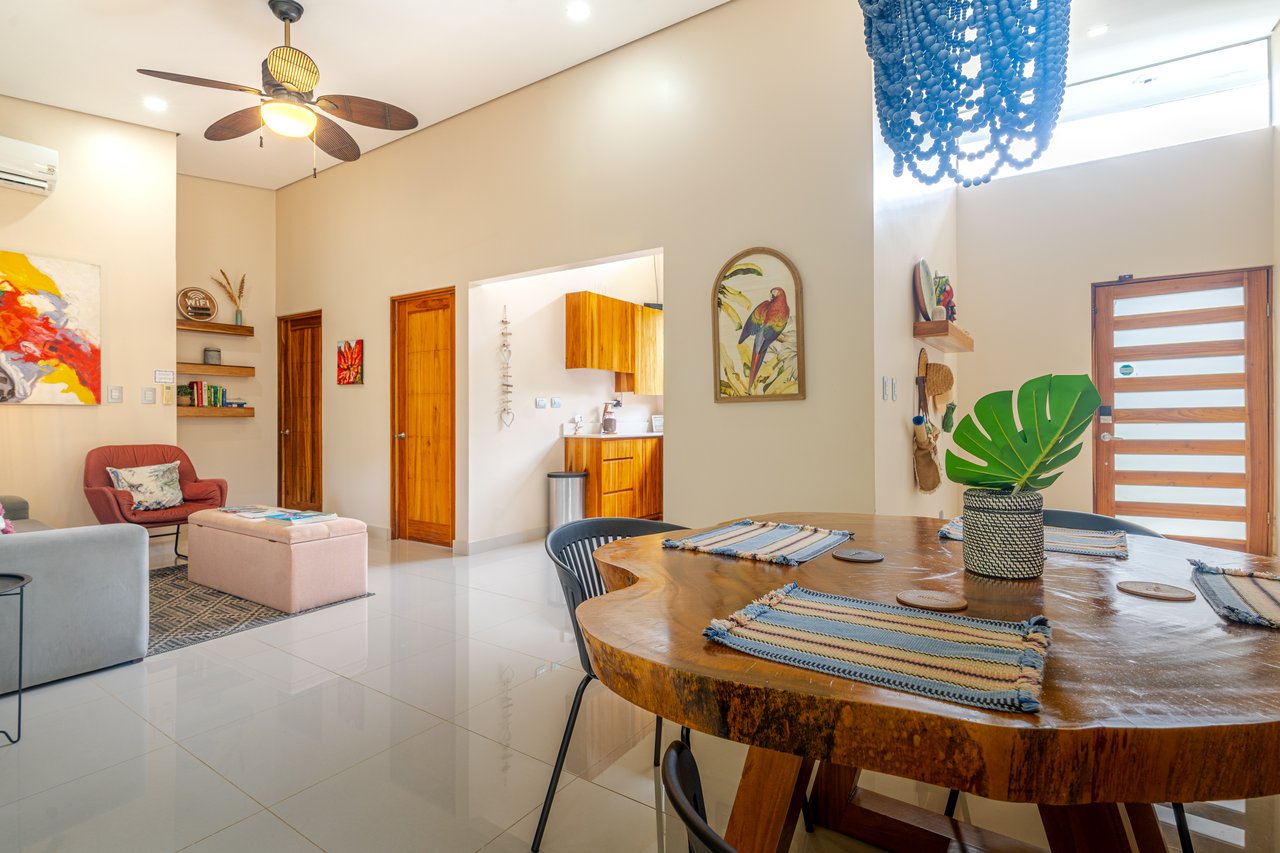 Bali Style Beach House with 2 Bedroom Casita