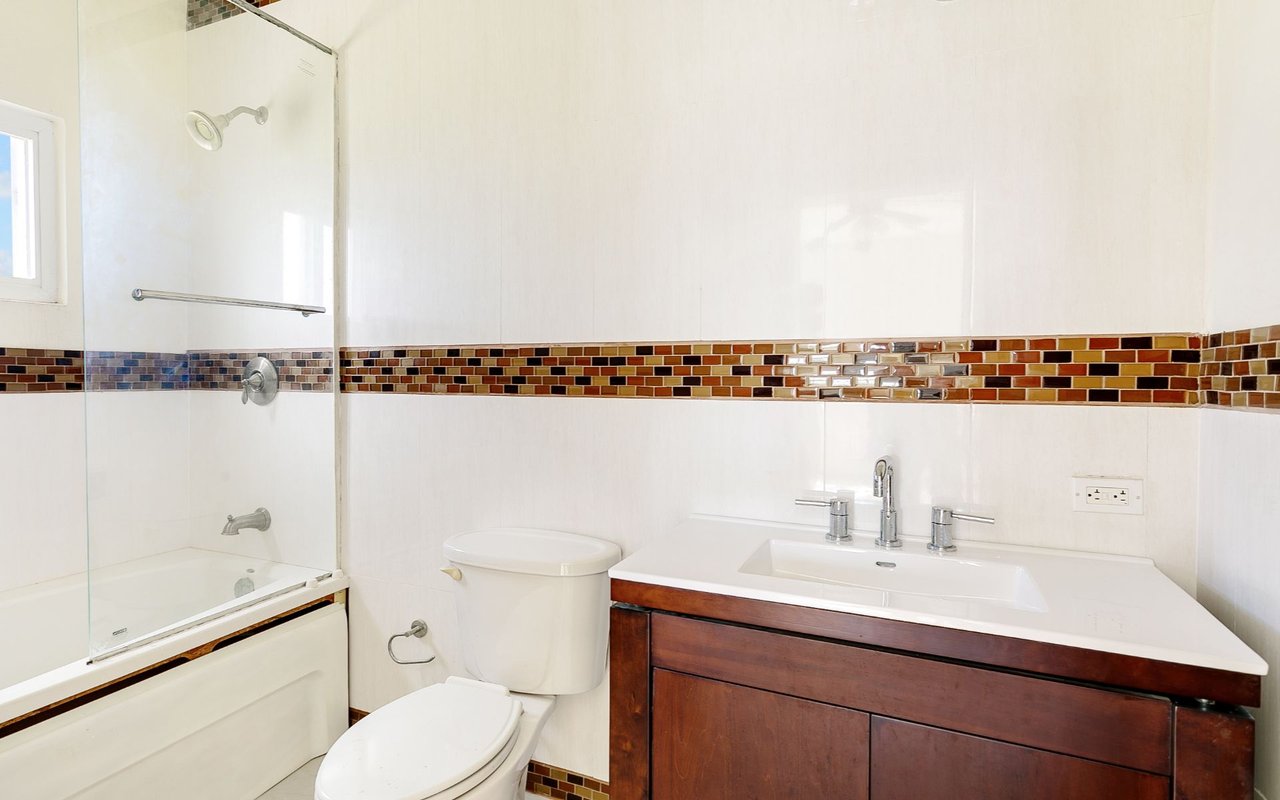 Resort Edge Villa / Les Sotto Voce