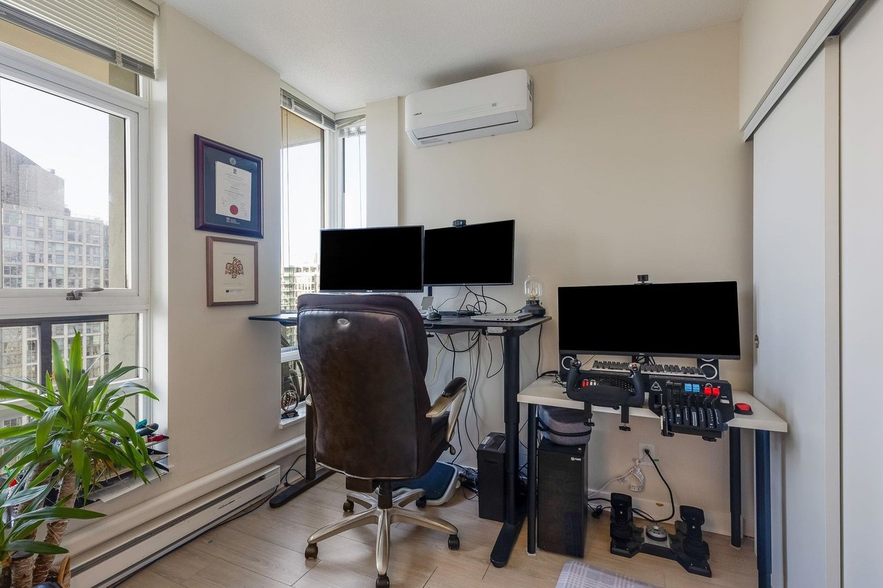 939 Expo Boulevard, #PH3001