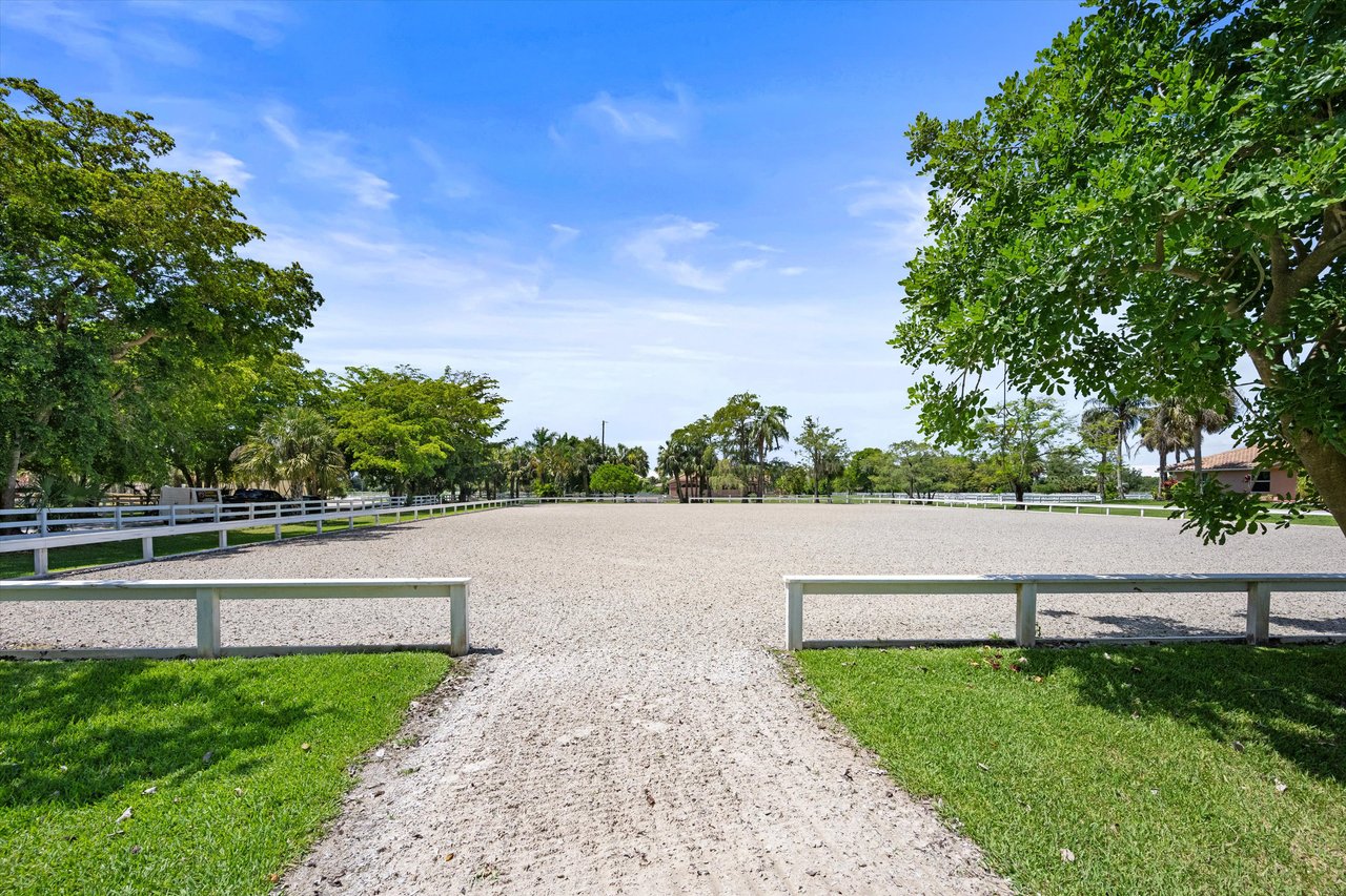 3287 Grande Road