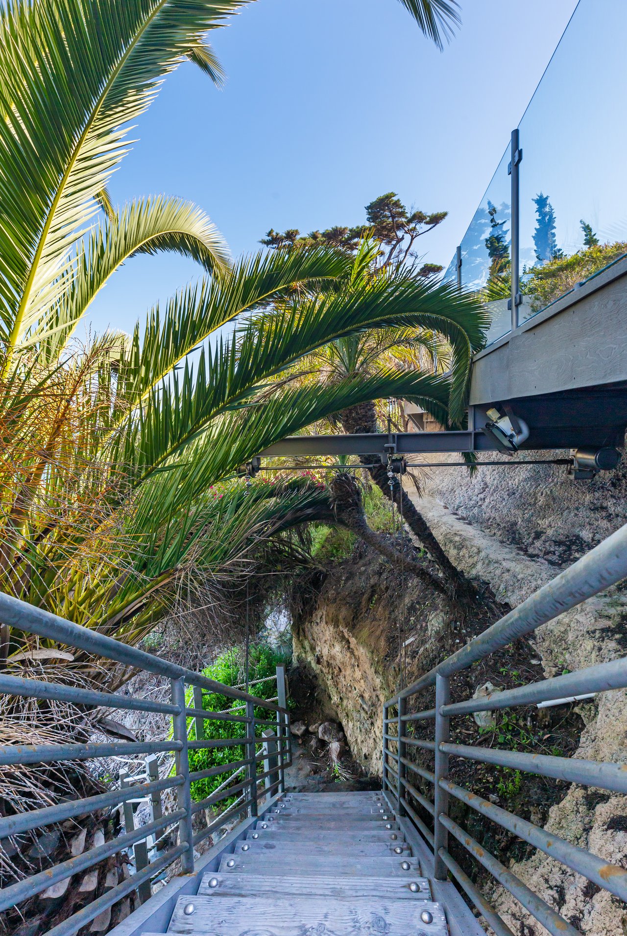 6525 Point Lechuza Dr