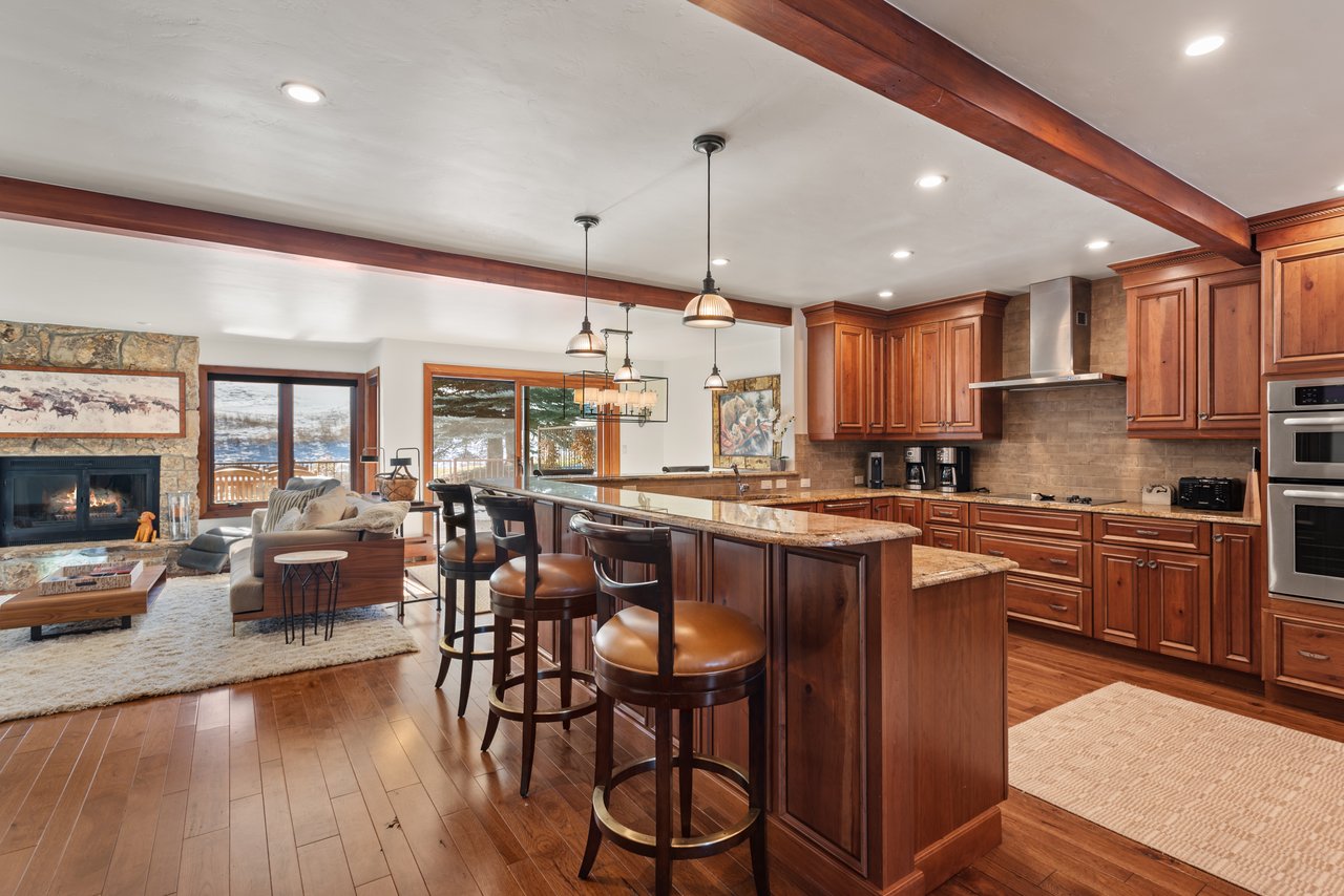 Renovated Snowmass Retreat with Panoramic Ski Area Views