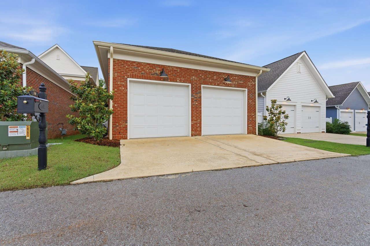Charming 3-Bedroom in Providence Village | Walk to Shops & Enjoy Community Pool