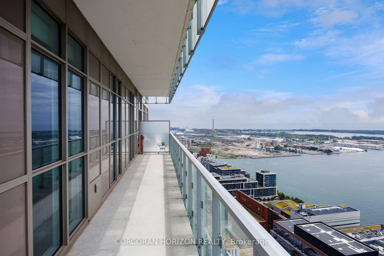 SUGARBEACH PENTHOUSE LIVING
