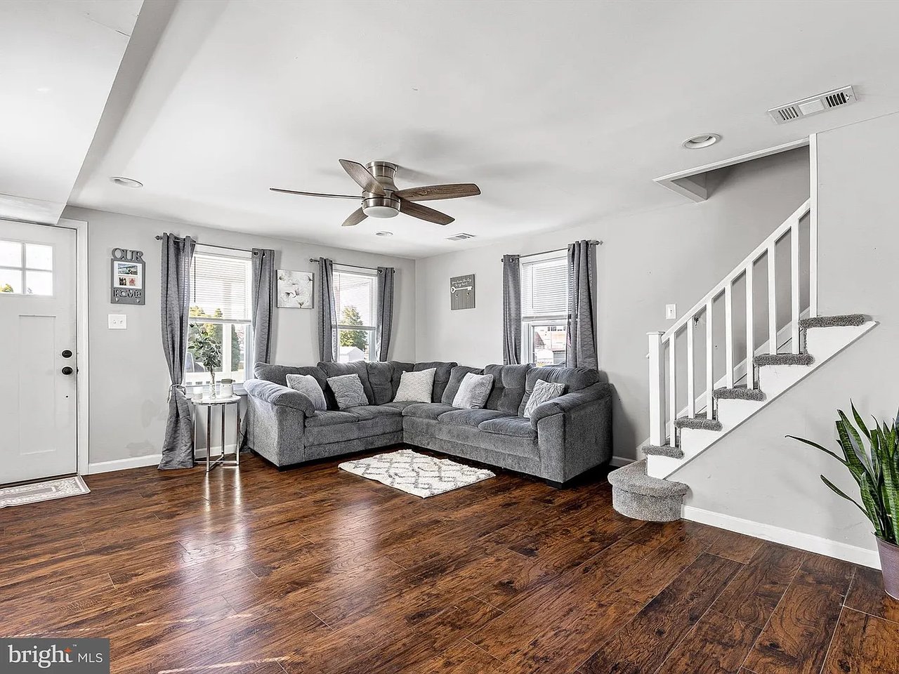 1603 London Ave