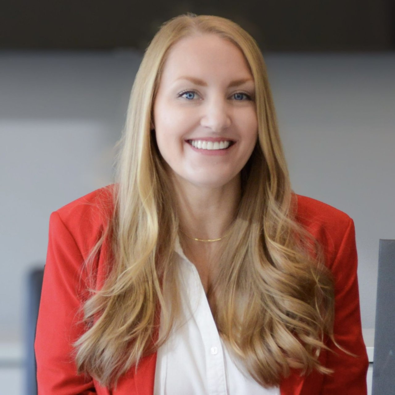 Jessica Officer Prosper, TX Real Estate Agent Headshot