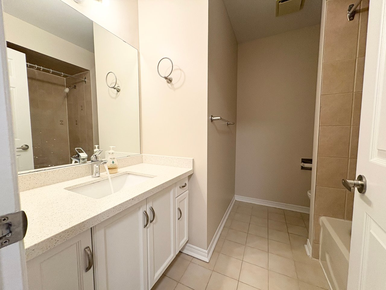 3420 South Millway Unit: 20