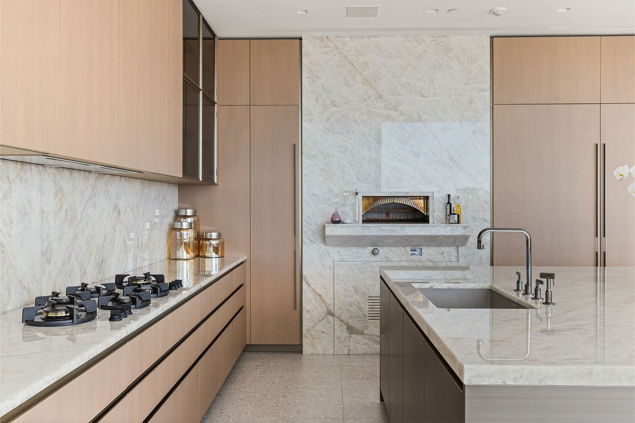 2 West Water St A Unit
