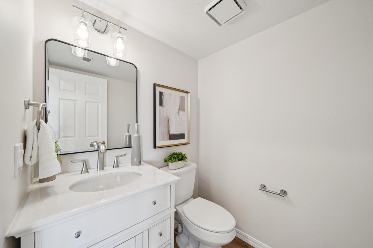5075 Monaco Dr.