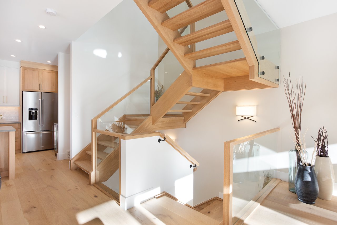 2(SE) - 617 4th Street