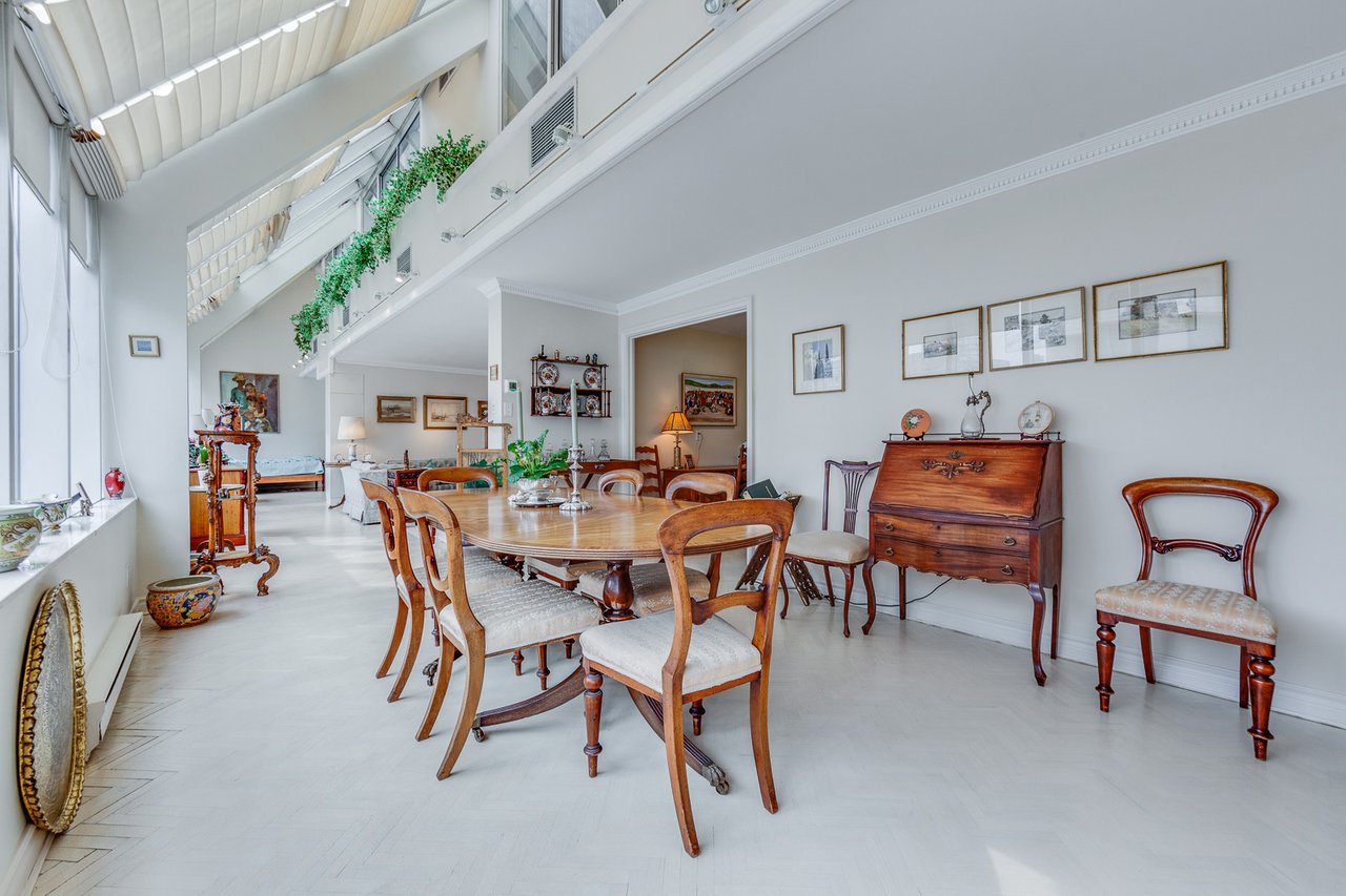 The South Penthouse at Lombard Court