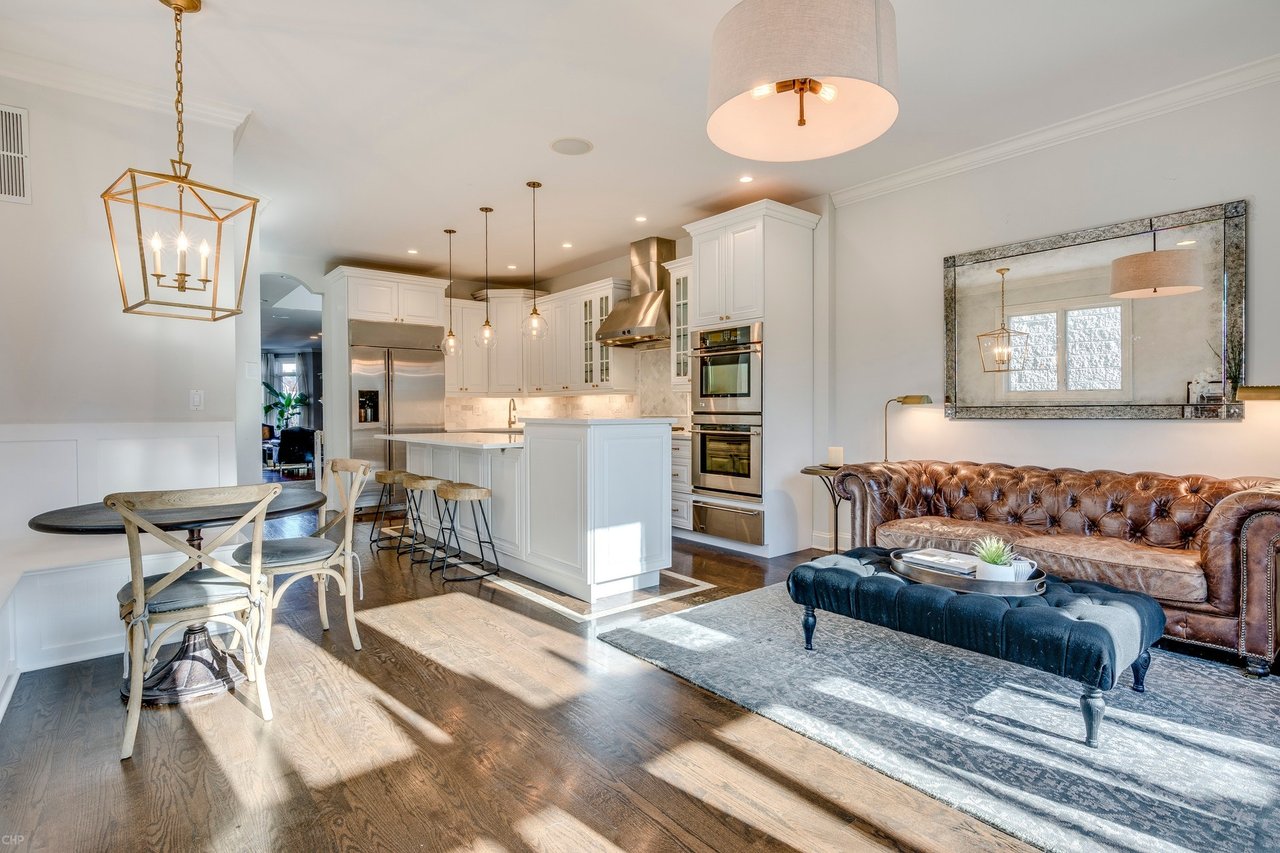 Designer Showcase | 2047 W Erie Street | $1,099,900