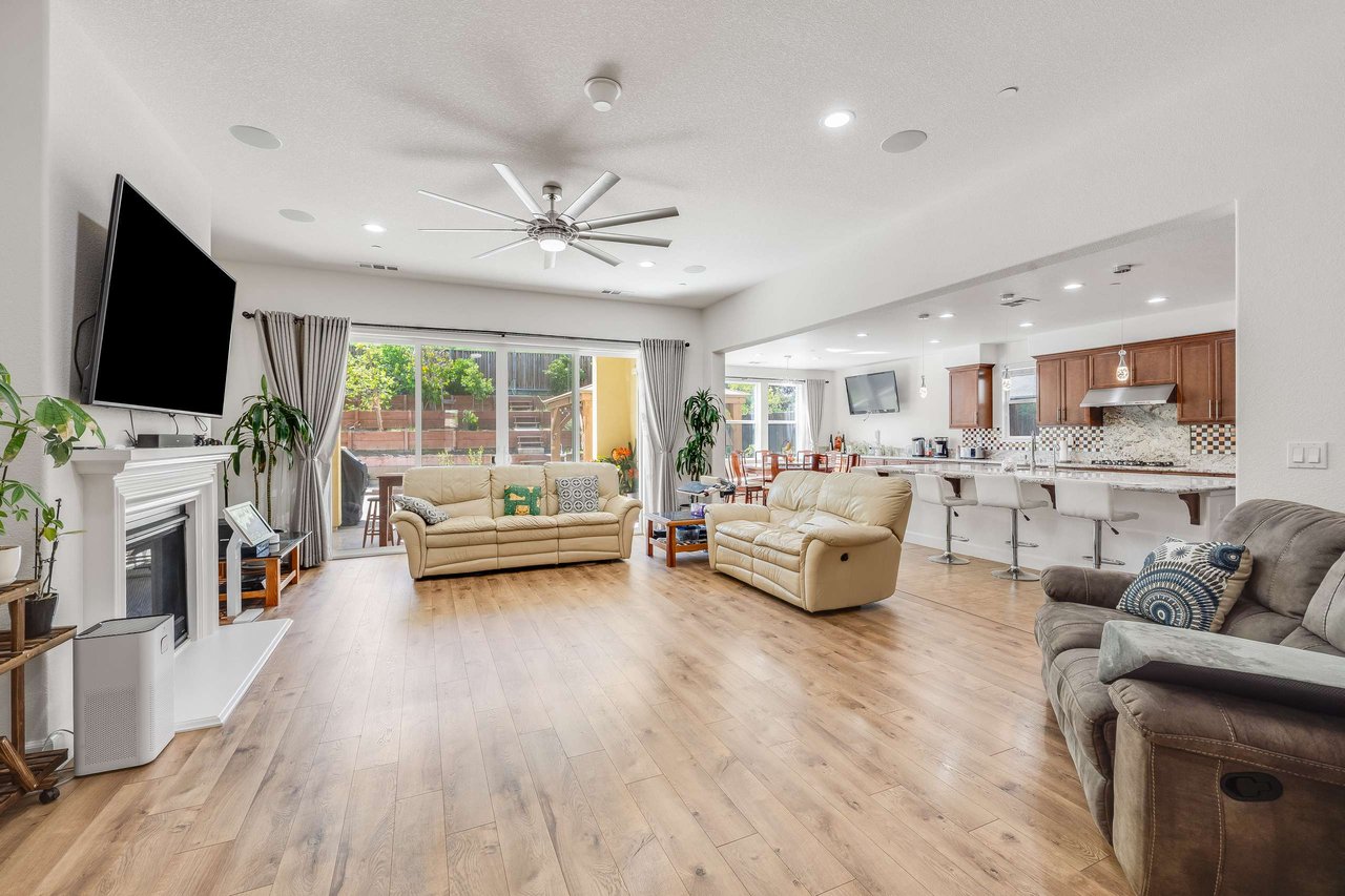 2904 Hanauma Bay Drive, Pittsburg