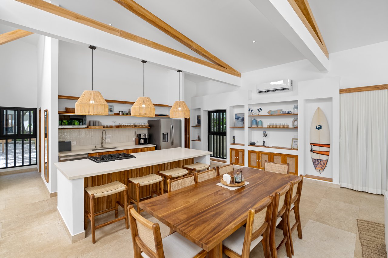 Casa Acqua | Luxury Beach Home with Guest House in Playa Grande
