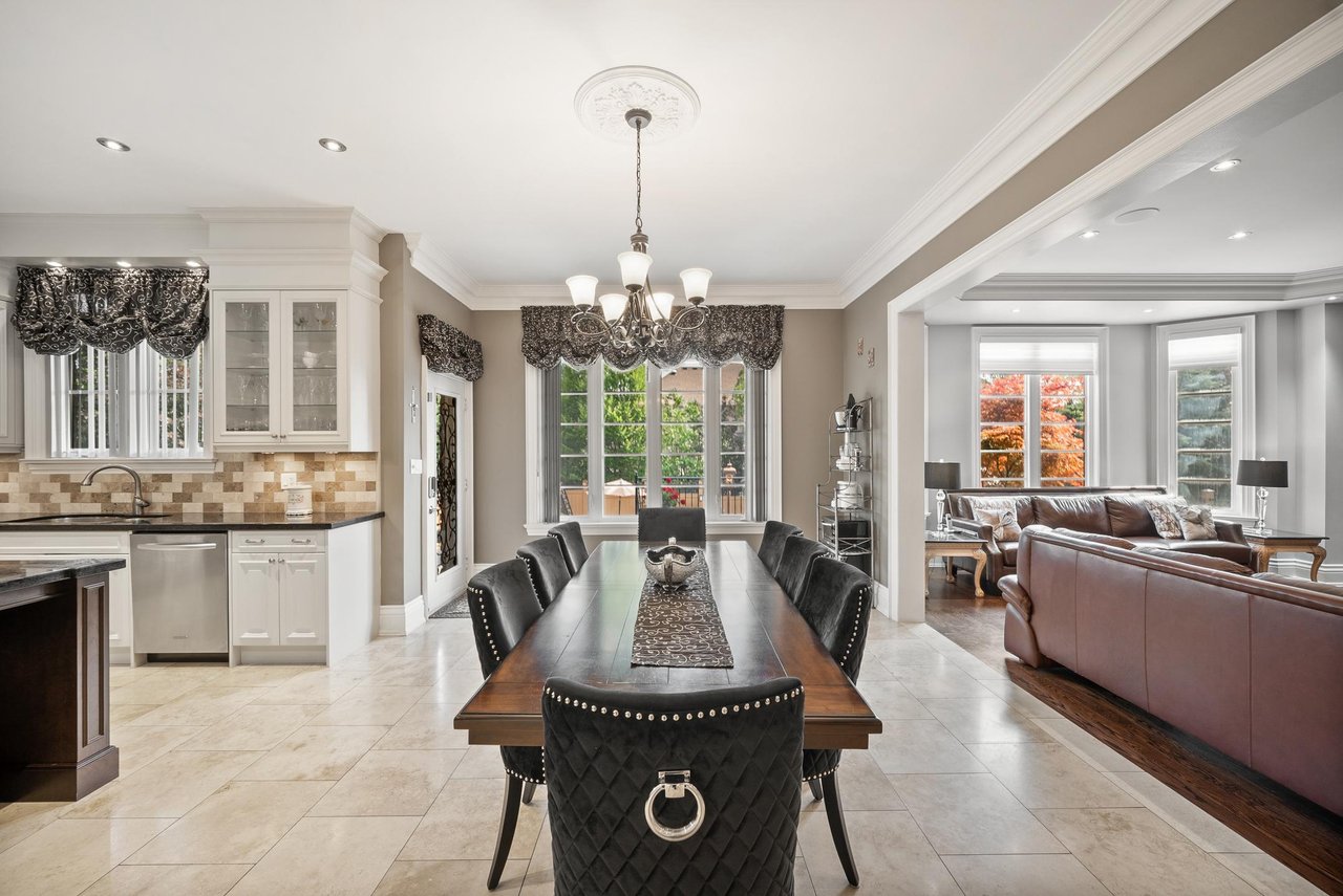 178 Grandvista Crescent