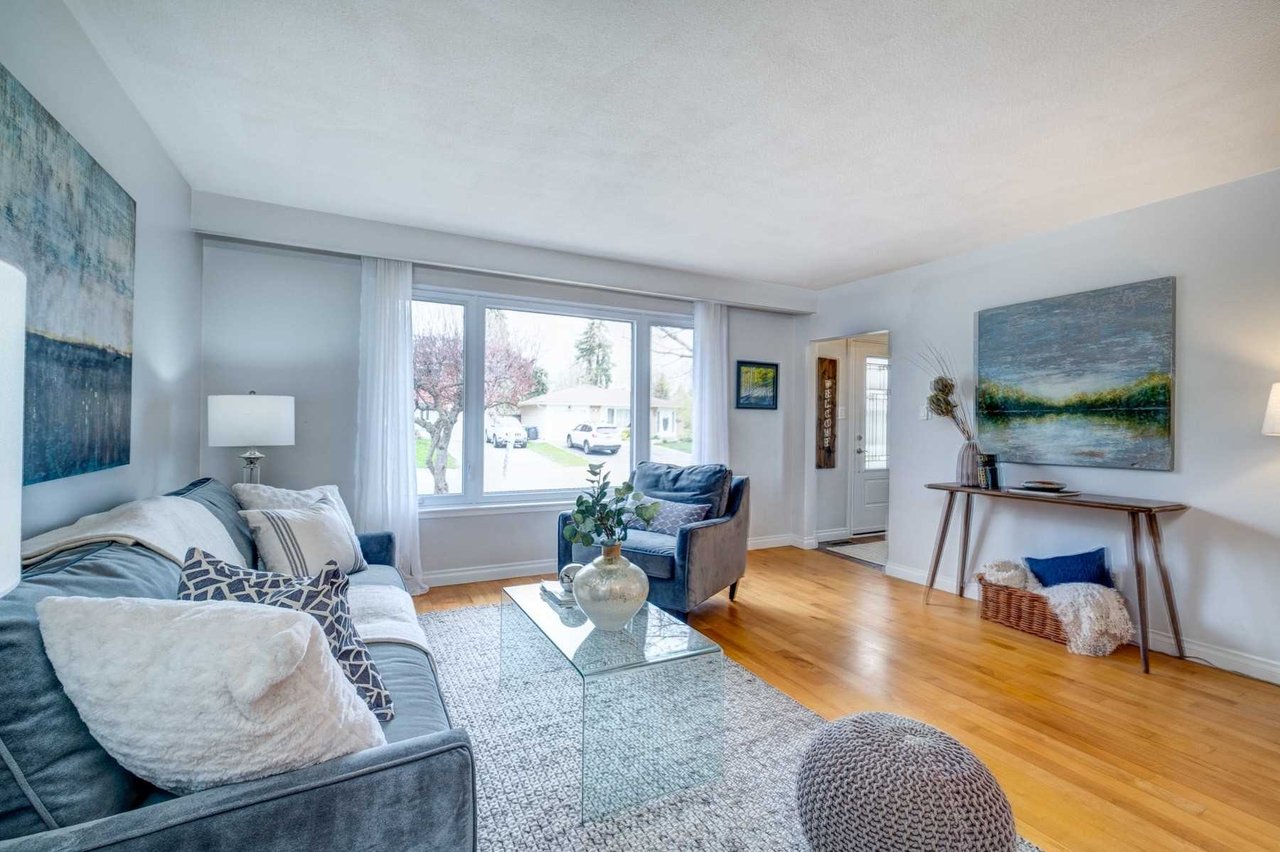 54 Lockton Cres